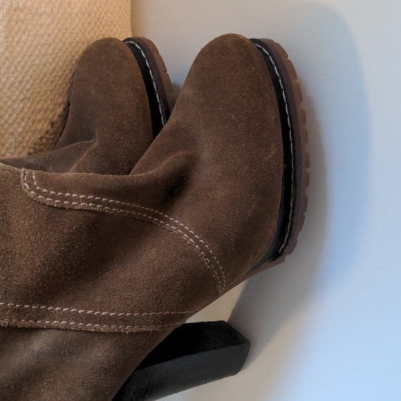 BGCB generation boots Suede tan moderate wear - Picture 2 of 5